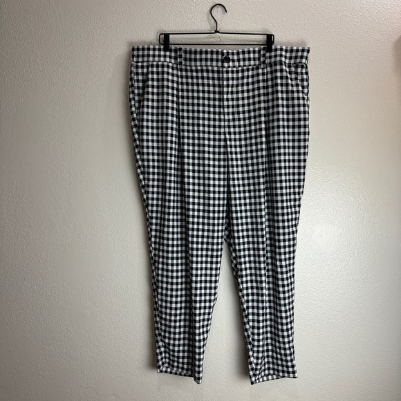 Studio By Torrid Bomb Shell Skinny Pants Vintage Size 24 - Picture 1 of 10